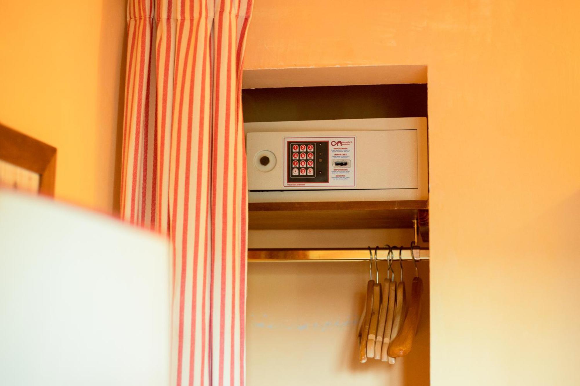 Antica Dimora Firenze Bed & Breakfast Exterior photo